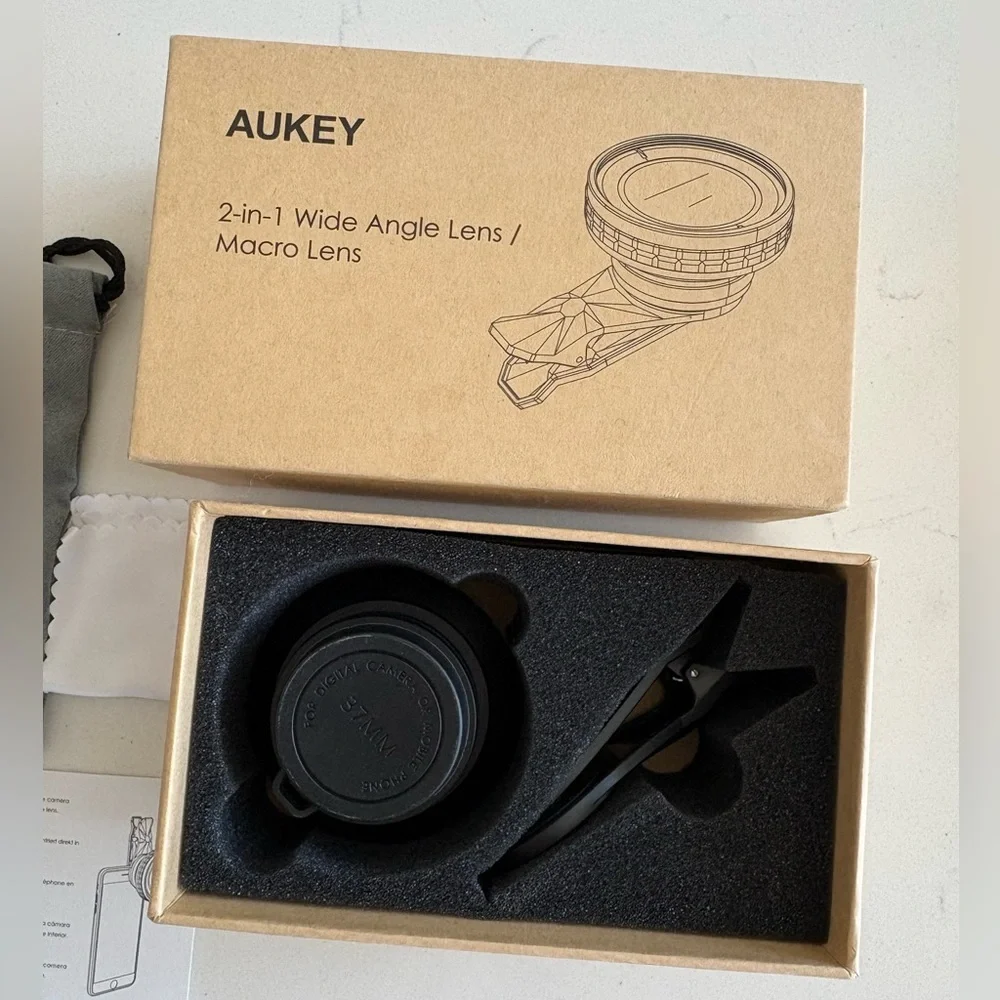 Aukey 2 in 1 Wide Angle Lens / Macro Lens for phone